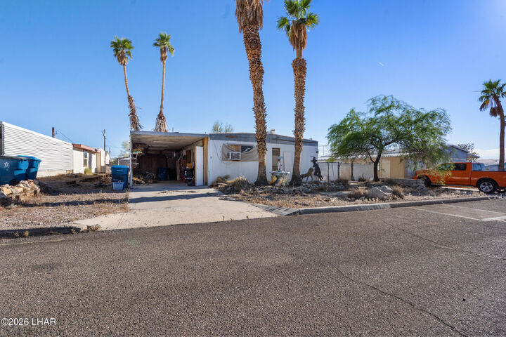 Property Photo:  2540 Honeybear Dr  AZ 86404 
