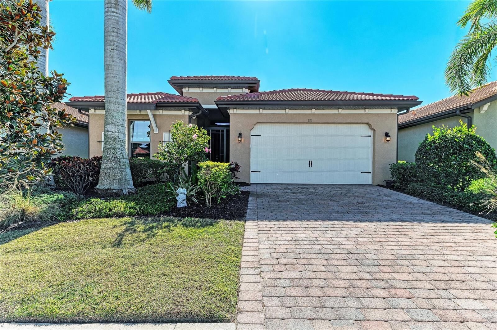 Property Photo:  131 Maraviya Boulevard  FL 34275 