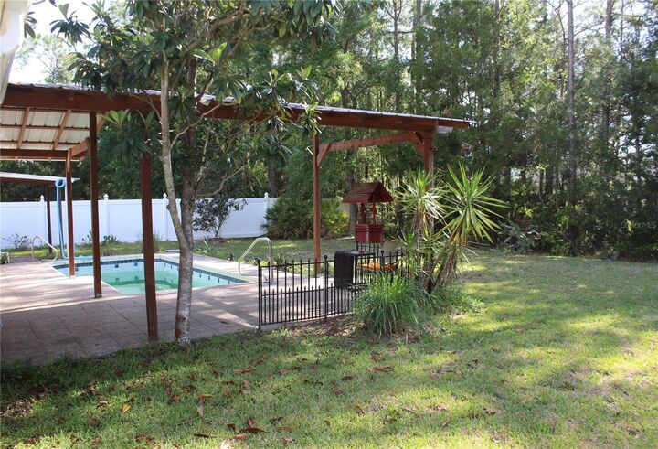 Property Photo:  60 Ramblewood Drive  FL 32164 