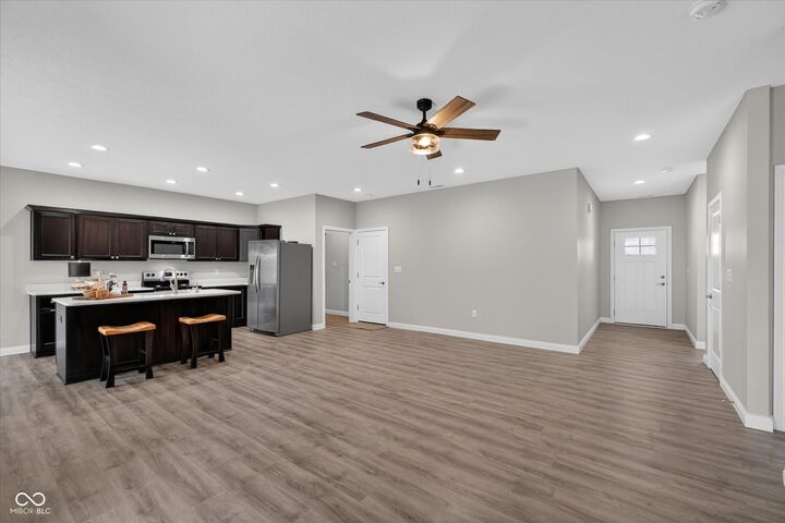 Property Photo:  2121 Jennifer Court  IN 46131 