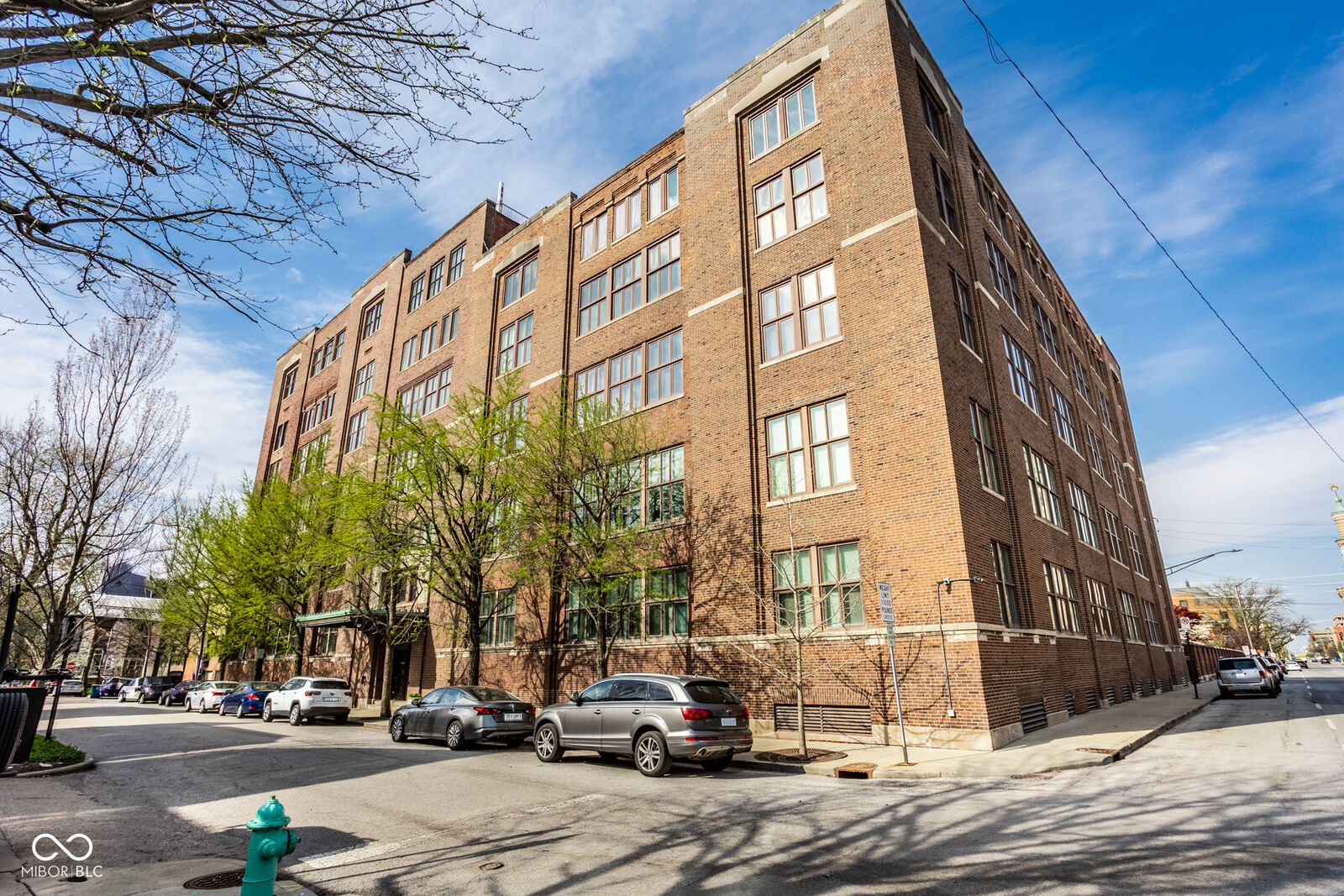 Property Photo: 430 N Park Avenue 105 IN 46202