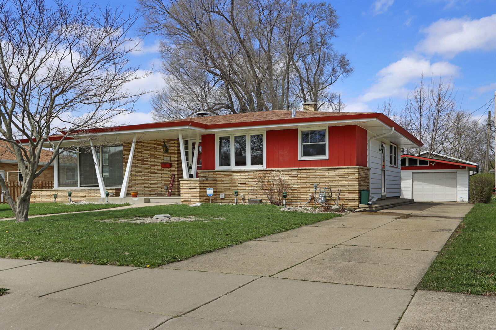 Property Photo: 2126 34th St WI 53140