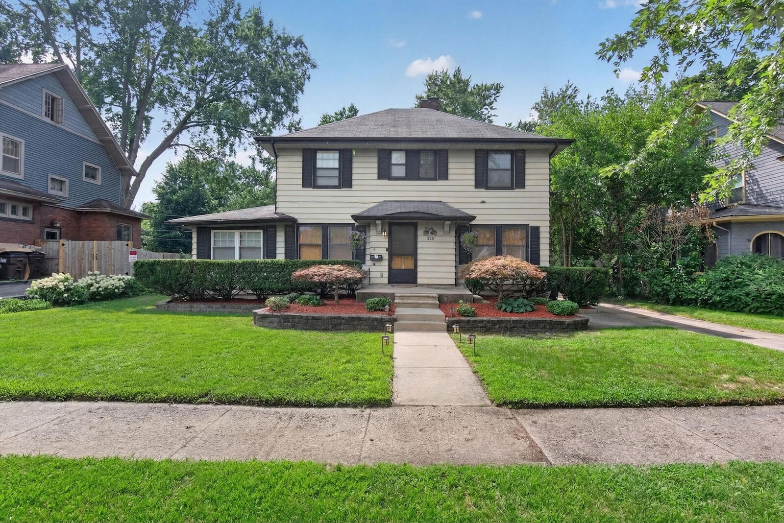 Property Photo:  326 Edward Street  MI 49201 