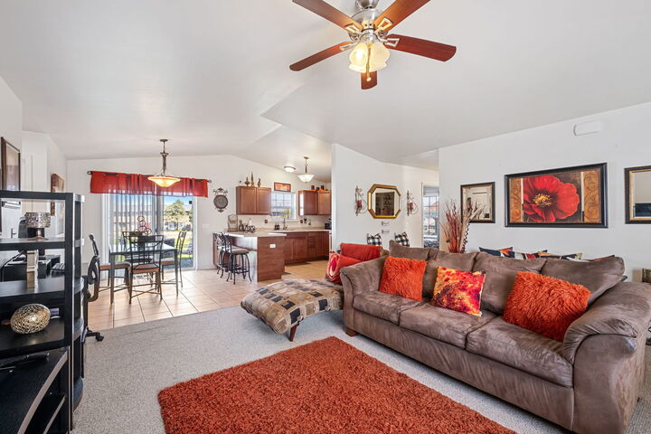 Property Photo:  1706 Kennedy Drive  IL 60064 