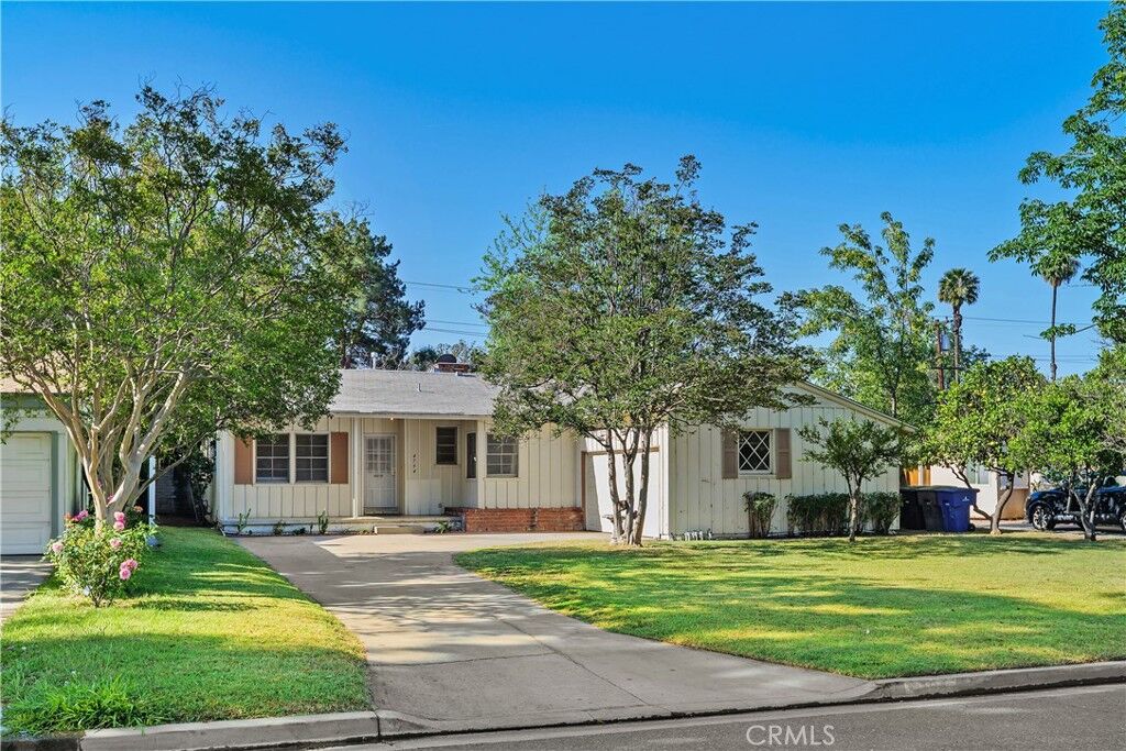 Property Photo:  4794 Granada Avenue  CA 92504 