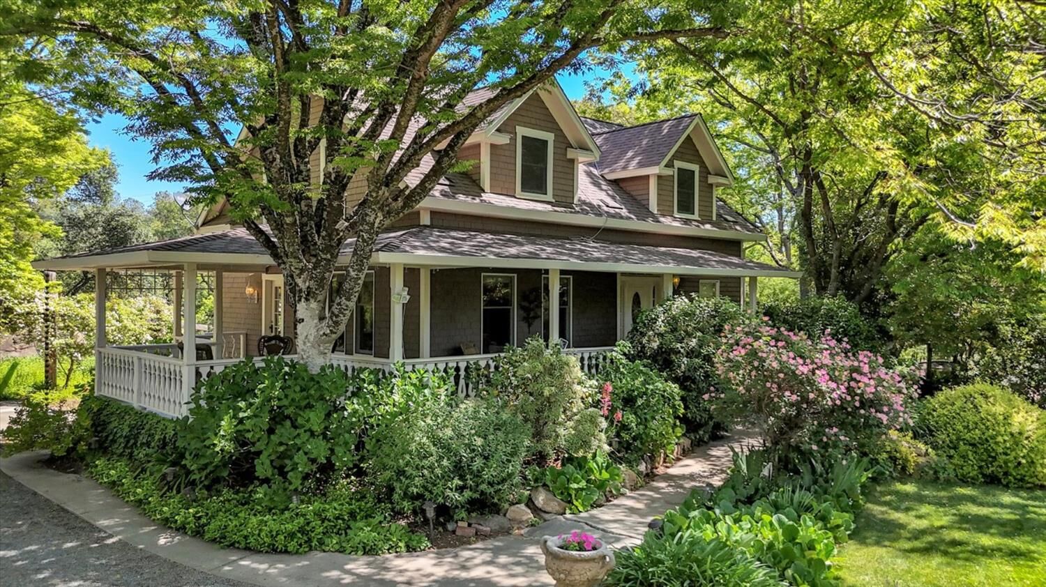 Property Photo: 14511 Clear Creek Place CA 95949