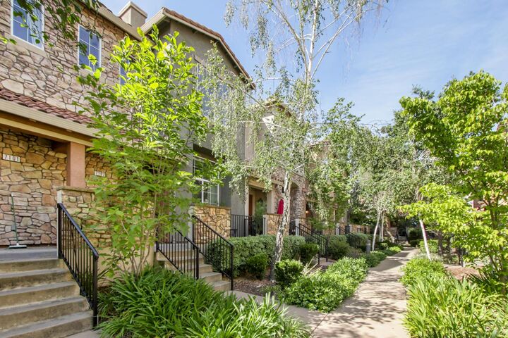 Property Photo:  2580 W El Camino Avenue 7102  CA 95833 