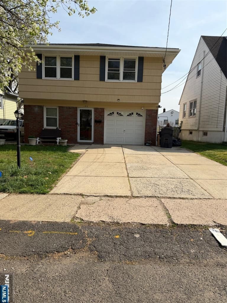 Property Photo:  102 Harcourt Avenue  NJ 07621 