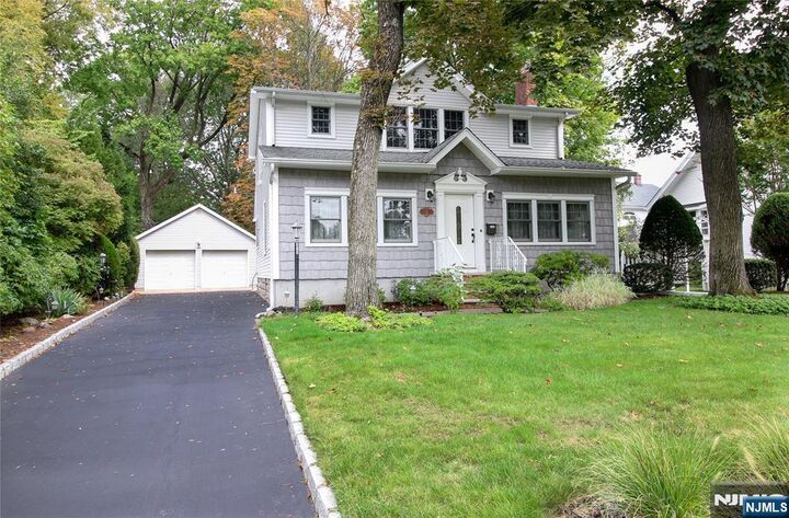 Property Photo:  314 Knickerbocker Road  NJ 07670 