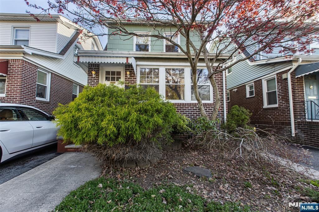 Property Photo:  13 Front Street  NJ 07031 