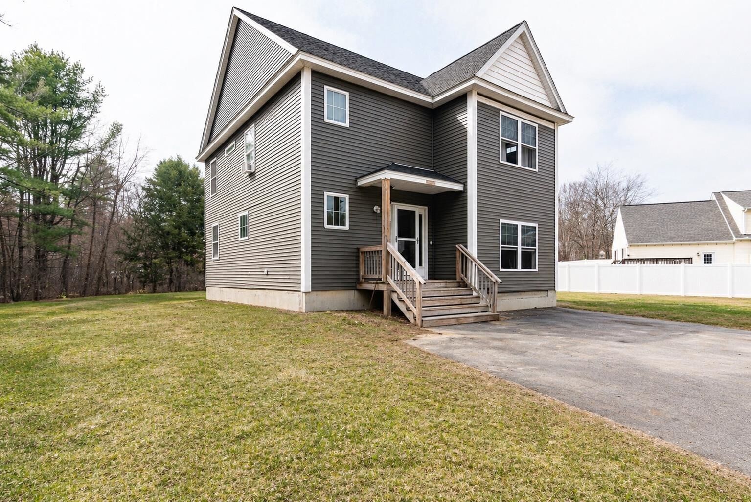 Property Photo:  10 Norway Plains Road  NH 03868 