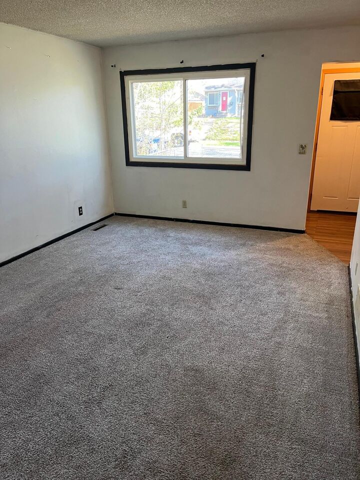 Property Photo:  368 Sidney Street E  MN 55107 