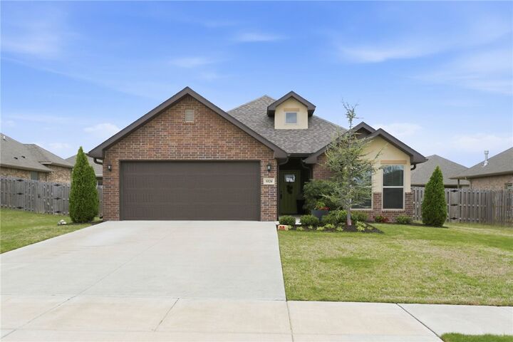 Property Photo:  5520 Clear Springs Avenue  AR 72762 