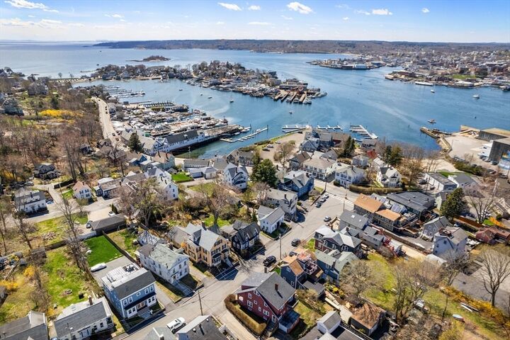 Property Photo:  16 Highland Street  MA 01930 