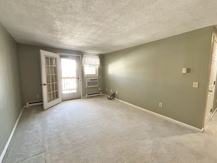 Property Photo:  186 Heritage Dr 186  MA 01588 