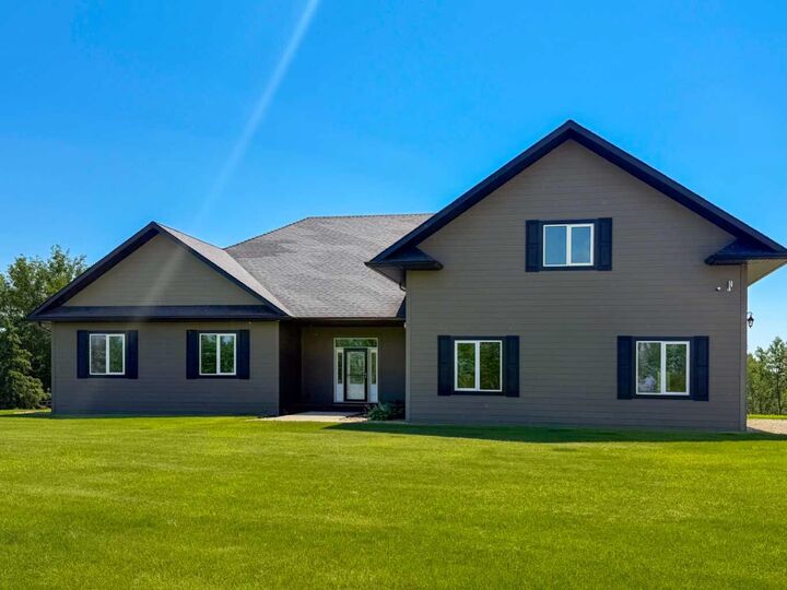 Property Photo: 914033 RR 234 1 AB T0H 2M0