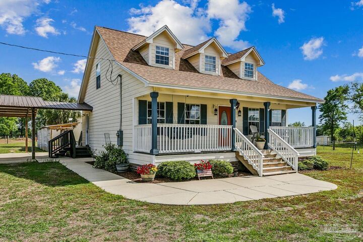 Property Photo:  6545 Greenwood Rd  FL 32565 