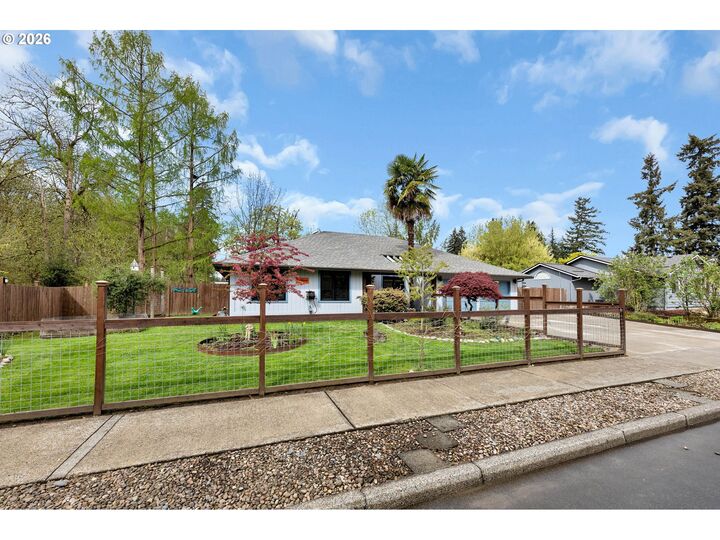 Property Photo:  9312 NE 80th Ave  WA 98662 