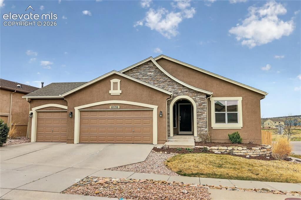 Property Photo:  6178 Cumbre Vista Way  CO 80924 
