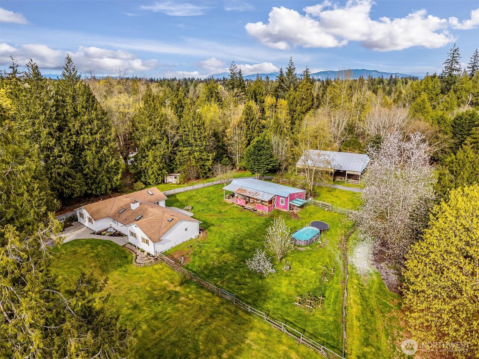 Property Photo: 11509 81st Avenue NE WA 98271