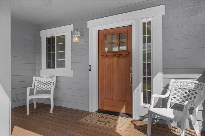 Property Photo:  5464  Park Place Loop SE  WA 98503 