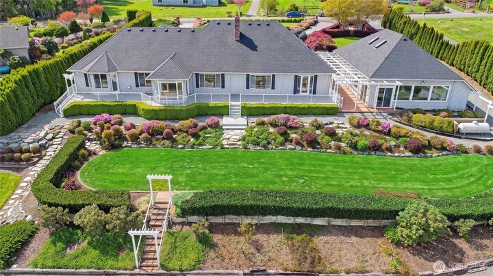 Property Photo:  505  Green Island Way  WA 98282 