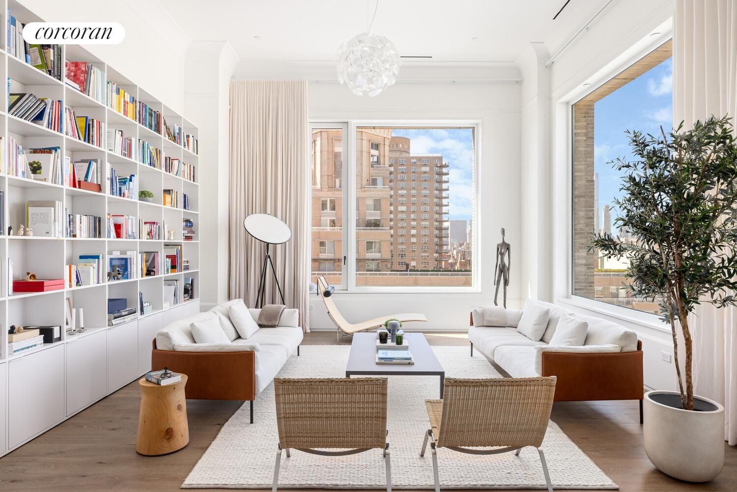 Property Photo:  180 E 88th Street 20B  NY 10128 