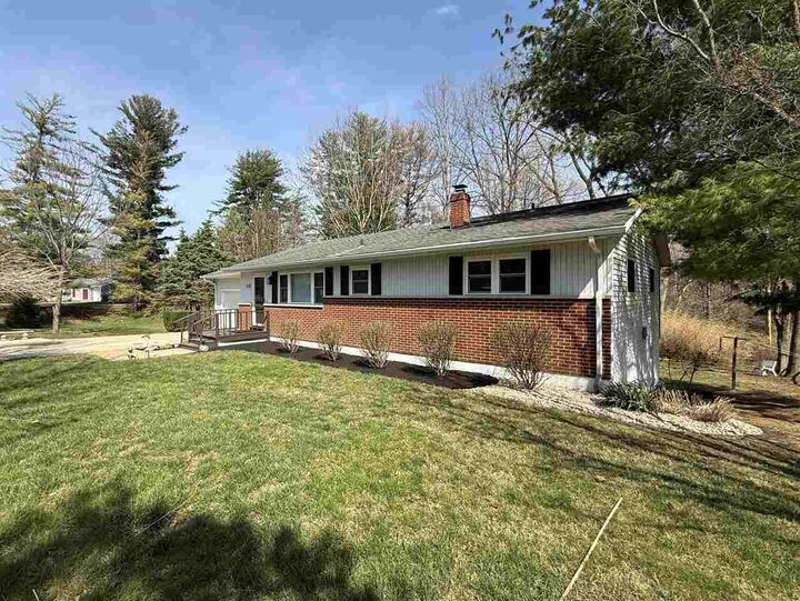 Property Photo:  1137 Toschlog Road  IN 47374 