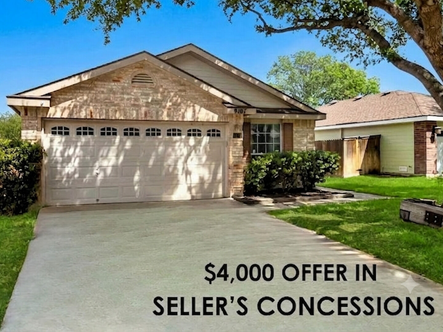 Property Photo:  9107 Laguna Hls  TX 78154 