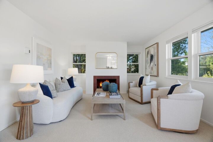 Property Photo:  570 Vista Avenue  CA 94306 