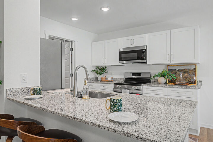 Property Photo:  1491 E Charlton Street  MO 65738 