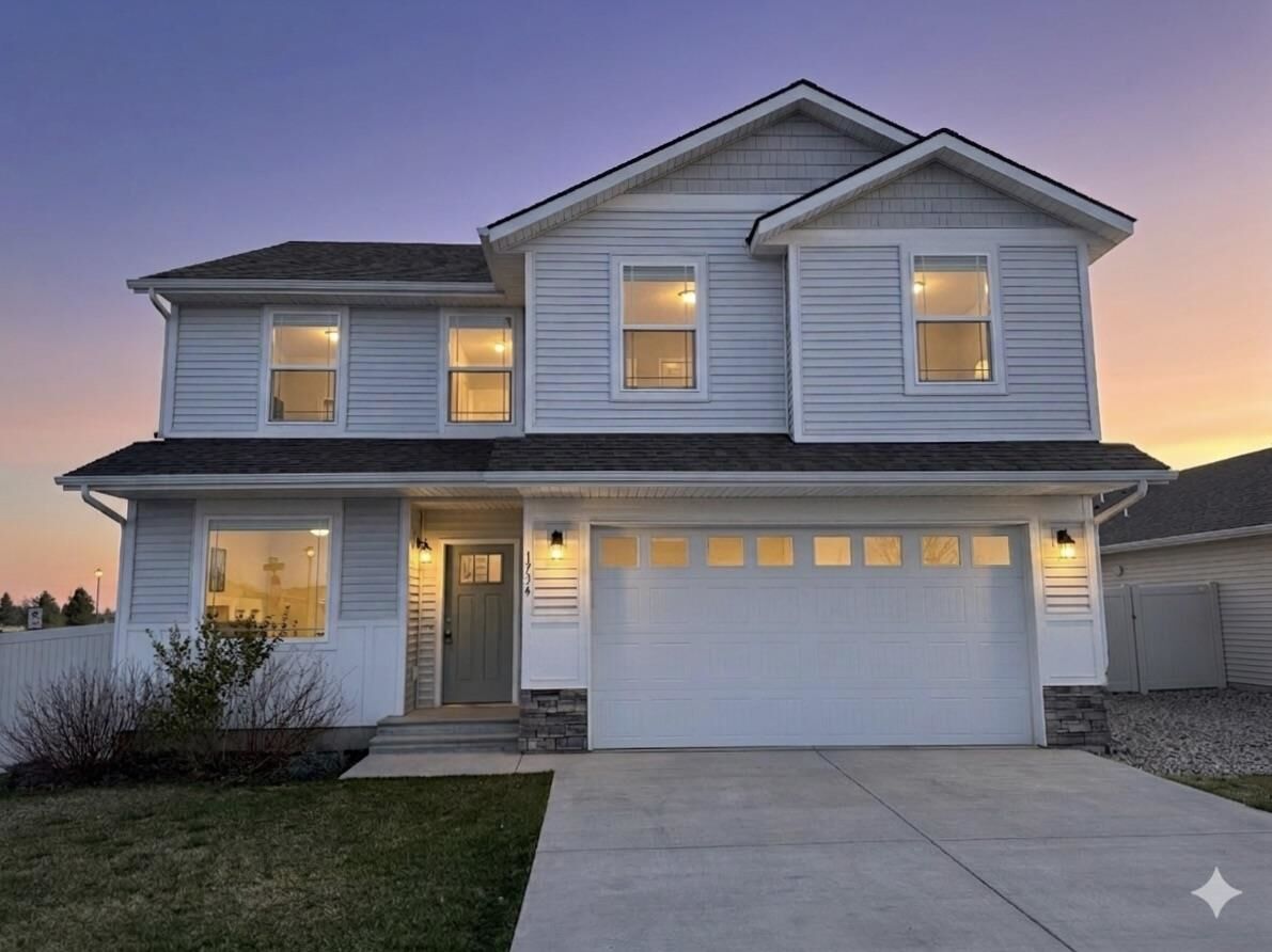 Property Photo:  1734 E C St  WA 99006 