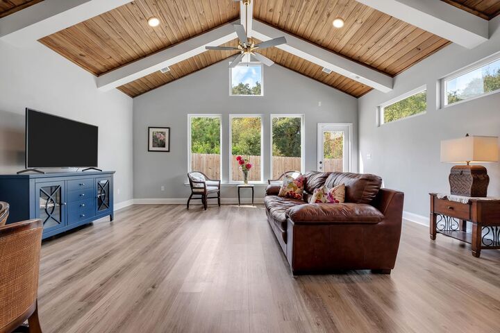 Property Photo:  3693 Meadow Vista Lane  FL 32308 