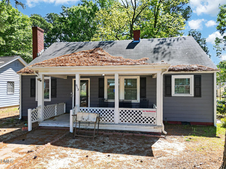 Property Photo: 913 Woodrow Street S NC 27893