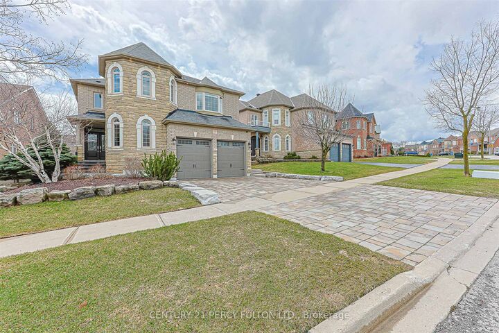 Property Photo:  159 Jefferson Forest Drive  ON L4E 4K6 
