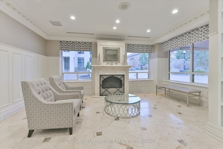 Property Photo:  88 Grandview Way 1205  ON M2N 6V6 