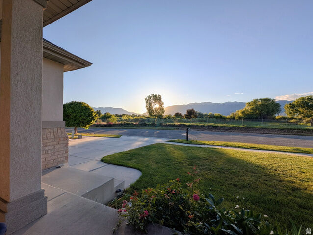 Property Photo:  1229 N 2025 W  UT 84041 