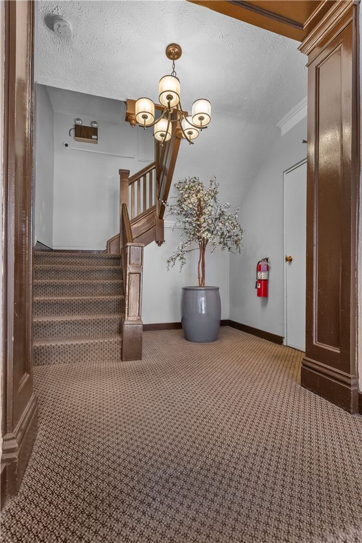 Property Photo:  5523 Ellsworth Av. 12C  PA 15232 