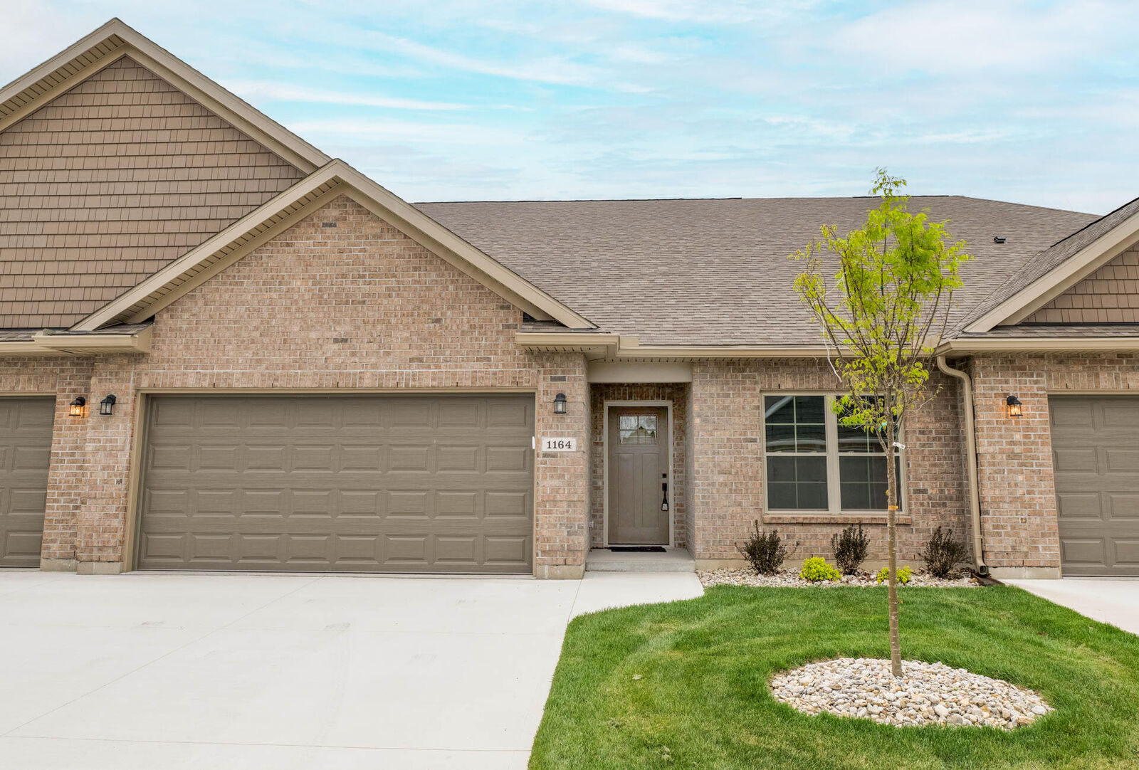 Property Photo:  1164 Waterloo Street  OH 45373 