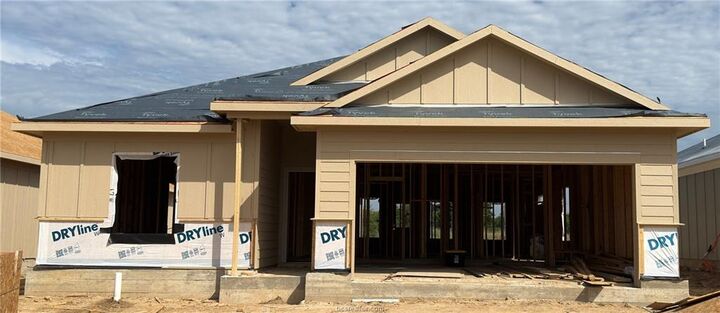 Property Photo: 5520 Harriet Street TX 77807