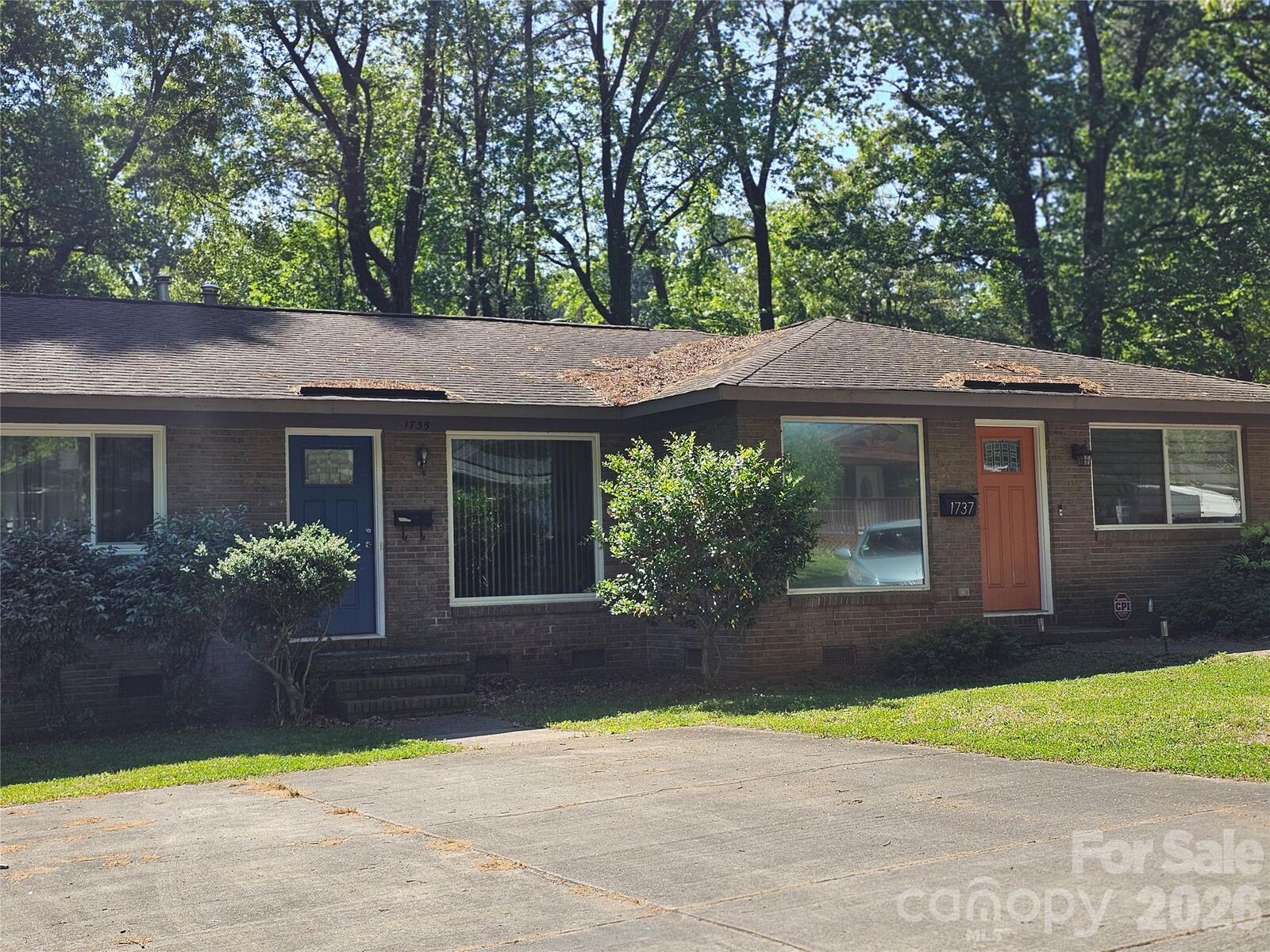 Property Photo:  1735-1737 Herrin Avenue  NC 28205 