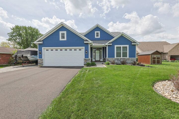 Property Photo:  1631 Grunwald Cove  OH 45118 