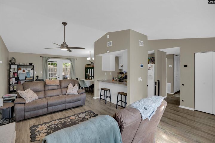 Property Photo:  2 Forest Trail  SC 29212 