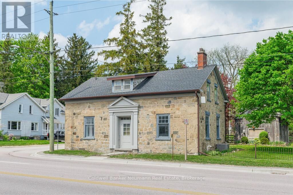 Photo de la propriété:  52 Brock Road South  ON N0B 2J0 