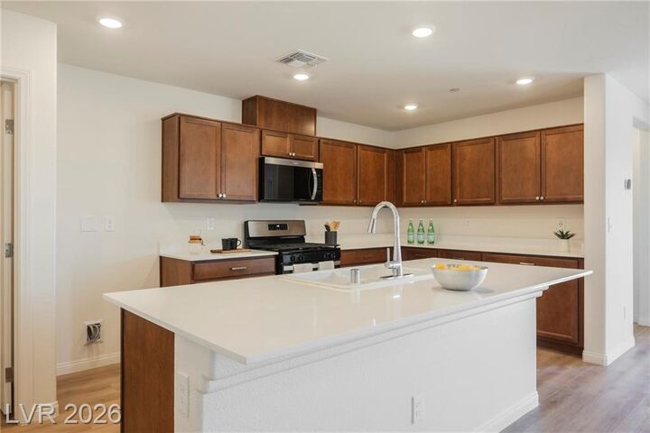 Property Photo:  724 Wild Highlands Lane  NV 89015 