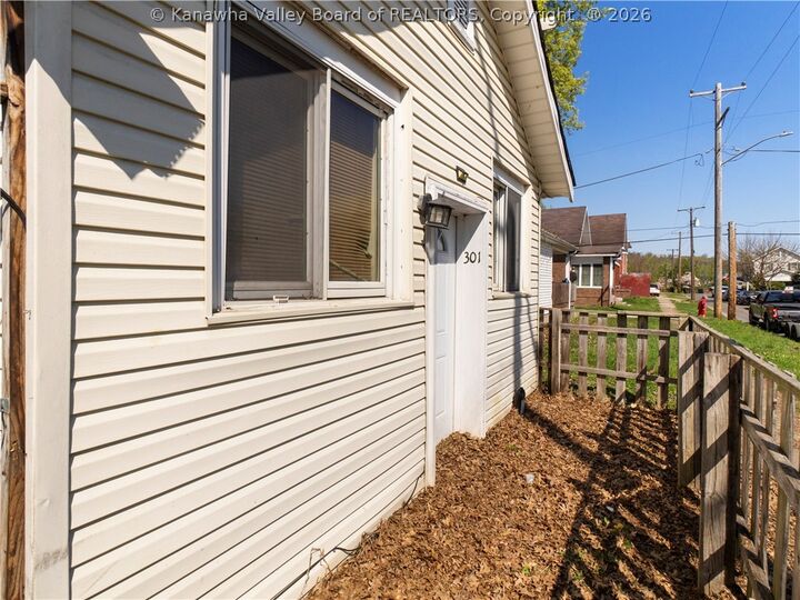 Property Photo:  301 Division Street  WV 25702 