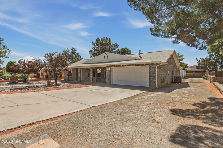 Property Photo:  1225 Villita Loop  NM 88007 