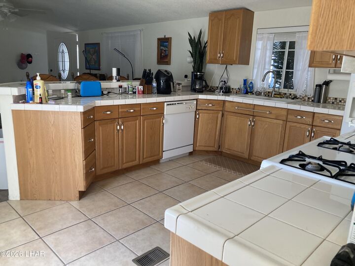 Property Photo:  2090 Monazite Pl  AZ 86404 