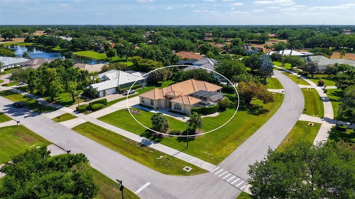Property Photo: 3295 Alex Findlay Place FL 34240