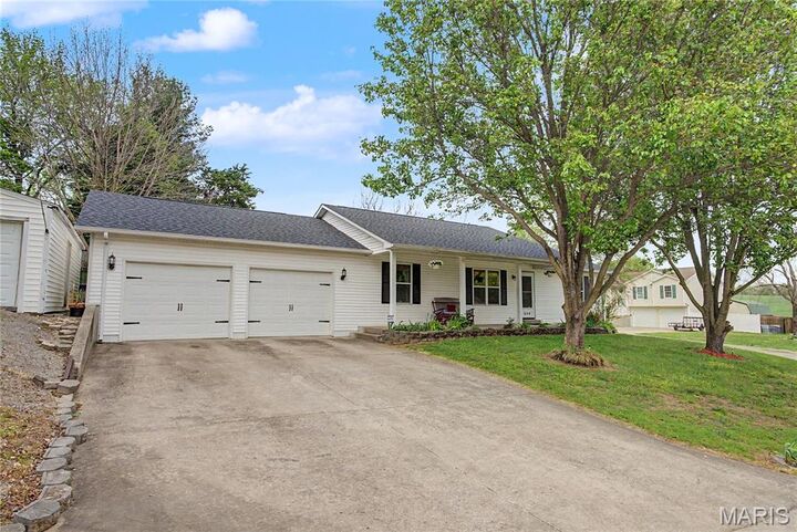 Property Photo:  236 Alpine Drive  MO 63701 
